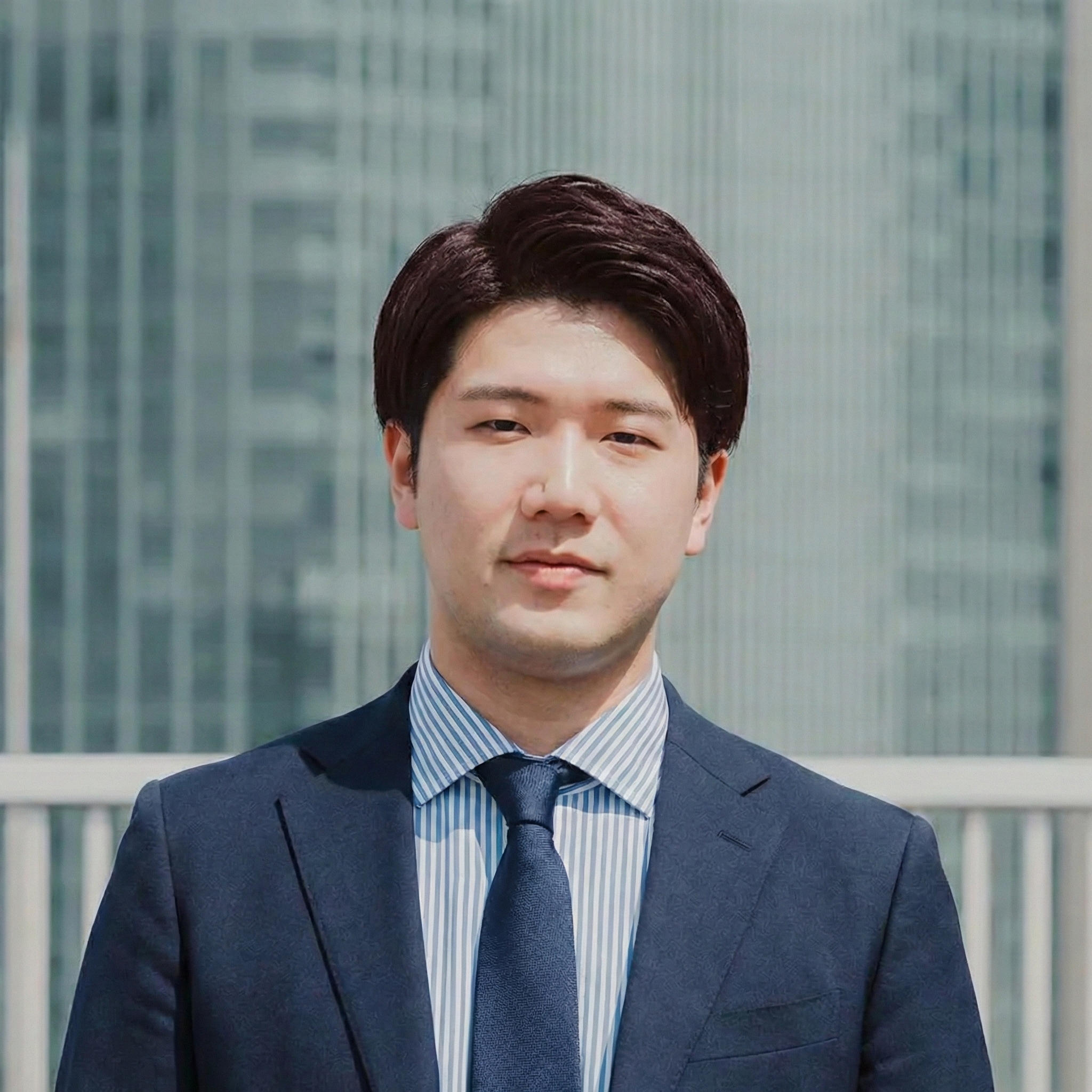 伴 幸祐 - 代表取締役